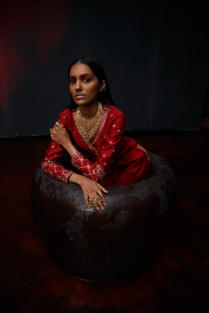 RED ANGRAKHA