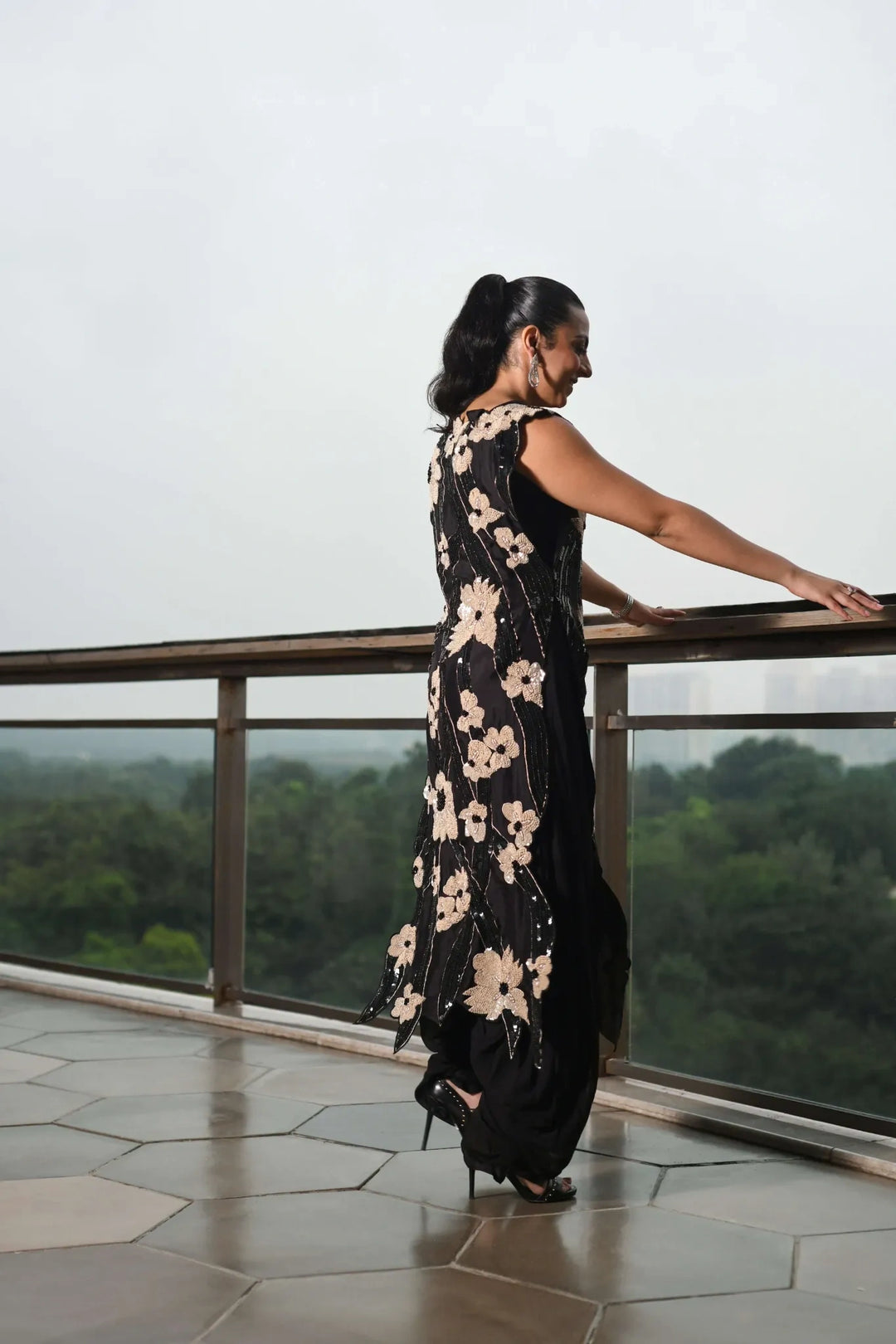 Black Organza Sequin Cape set_2