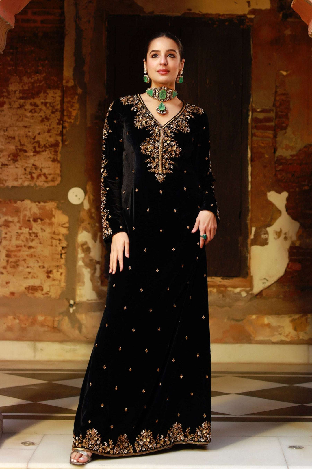 Black velvet women kaftan dress — Warra luxury Indian occasion wear