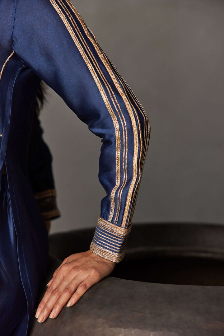 MIDNIGHT BLUE ZARI LINE ENSEMBLE