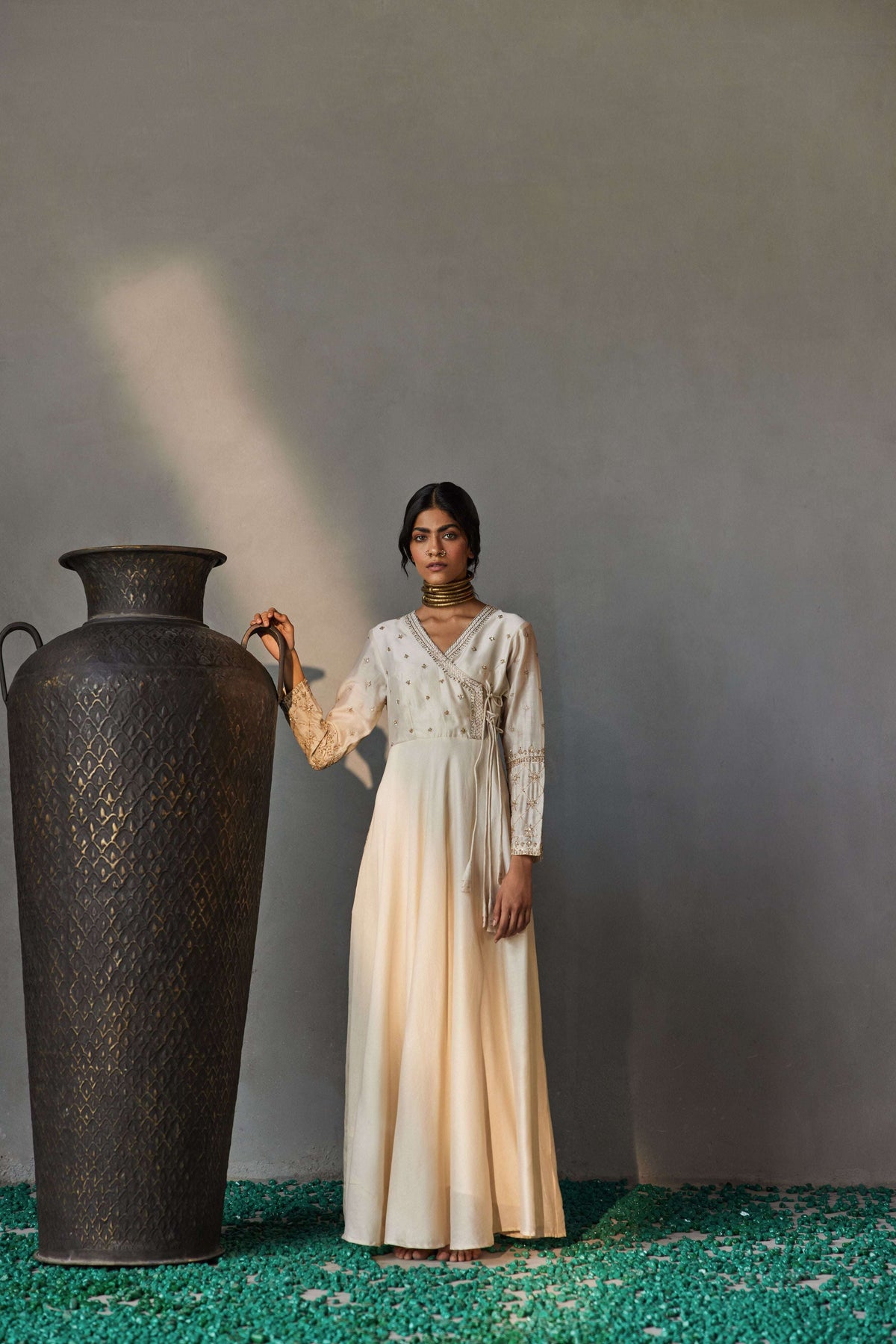 IVORY ANGRAKHA
