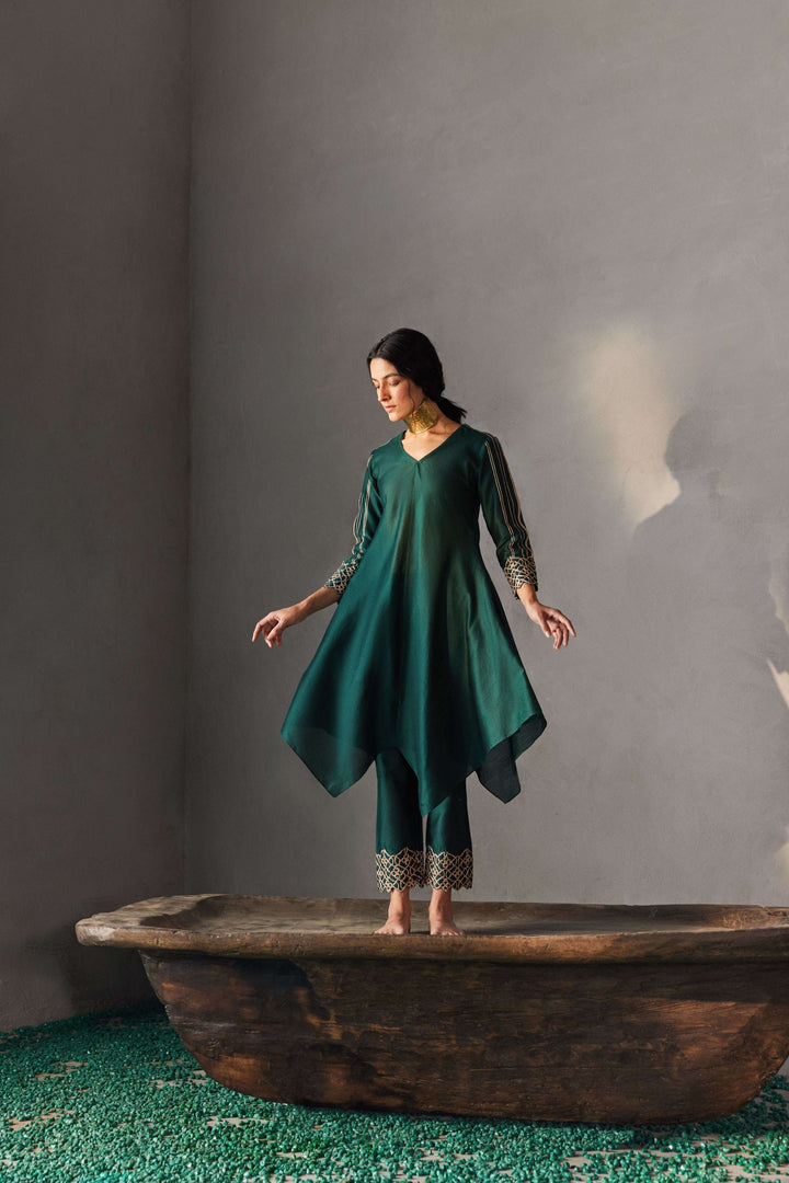 FOREST GREEN GOTA EMBROIDERY ASYMMETRICAL KURTA SET