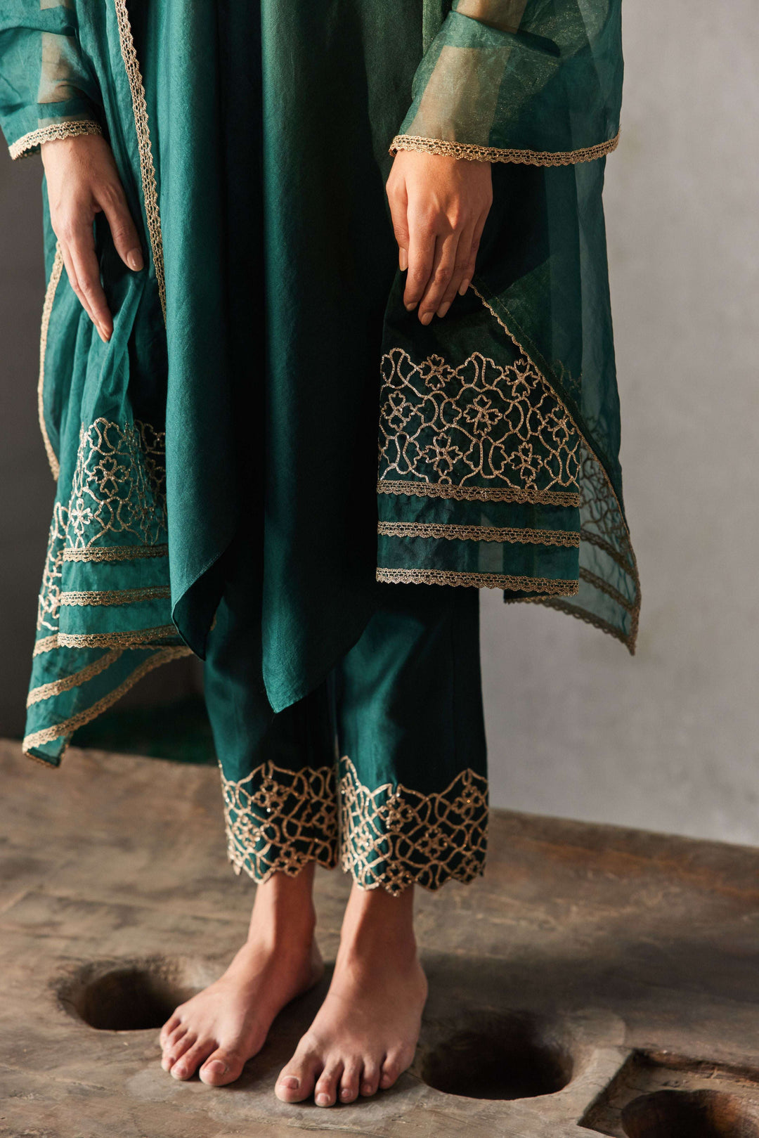 FOREST GREEN GOTA EMBROIDERY ASYMMETRICAL KURTA SET