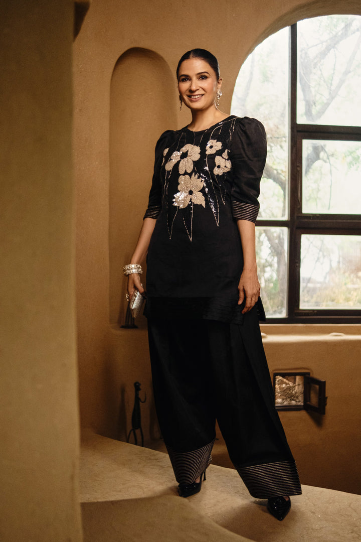 The Black Sequin Farshi Salvaar