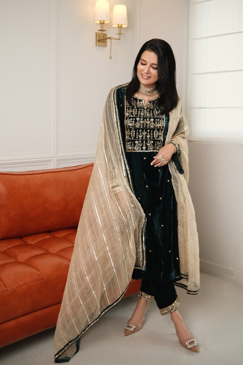 Velvet Kurta set in Emerald Green worn by Divya Kapoor Gurwara for festive occasion wear - cropped